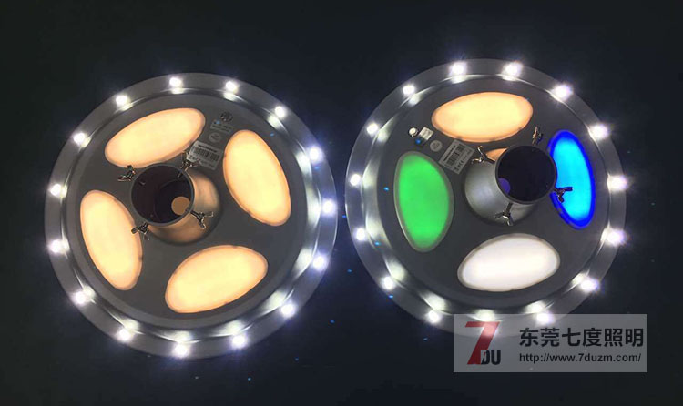 东莞叼嘿直播APP照明UFO飞碟型一体化太阳能LED庭院灯亮灯图片展示