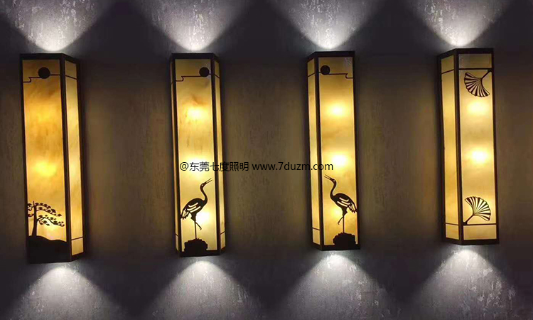 东莞叼嘿直播APP照明简约新中式室外景观墙壁灯展示亮灯效果图片